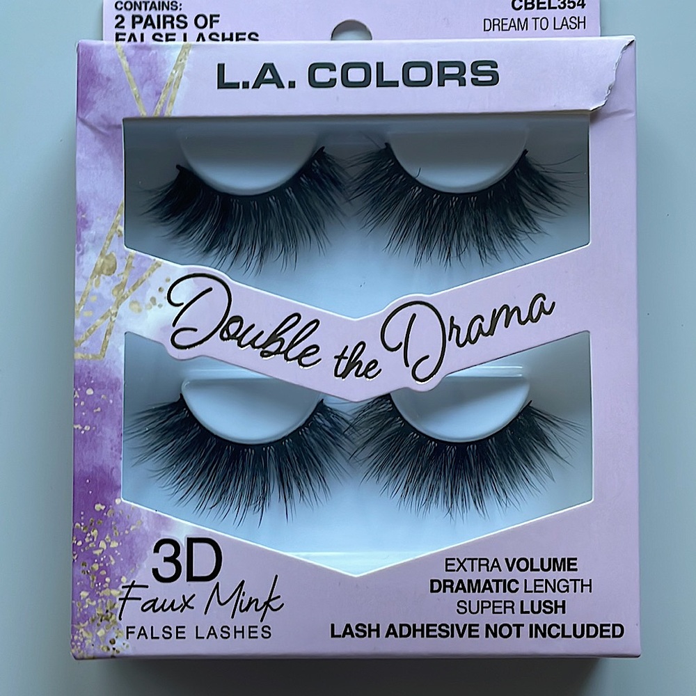 2 pairs of false lashes from L.A. COLORS which contains extra volume and length.
